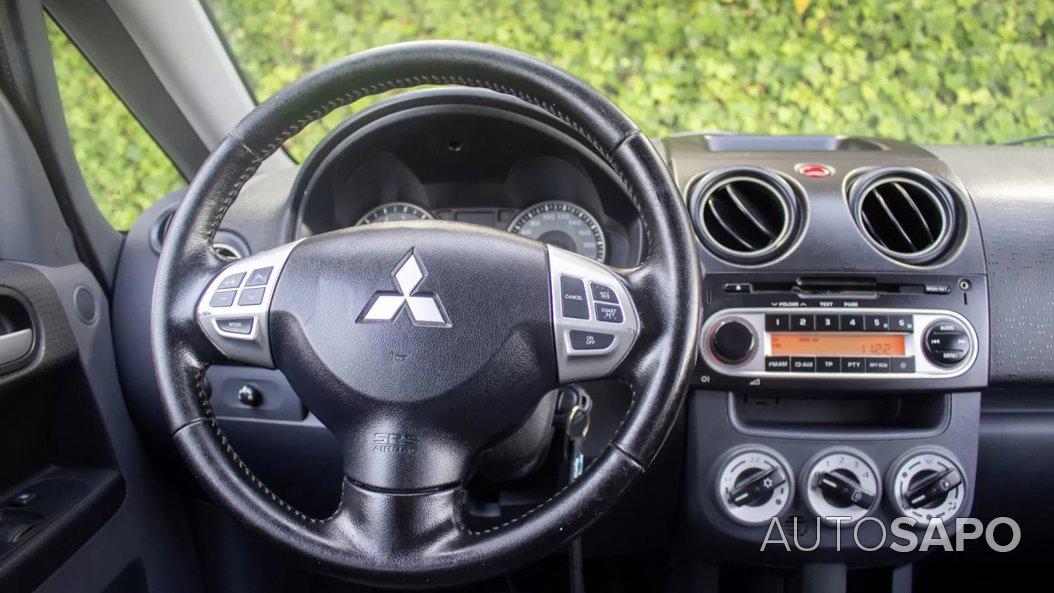 Mitsubishi Colt 1.3 Intense CA de 2013