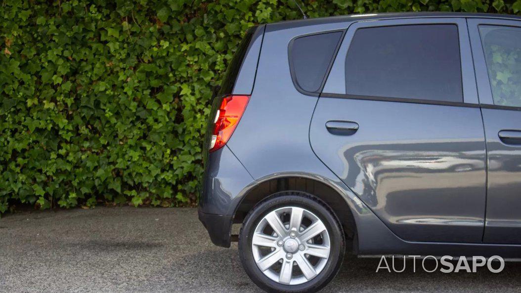 Mitsubishi Colt 1.3 Intense CA de 2013