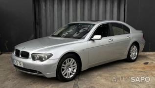 BMW Série 7 735 i de 2002
