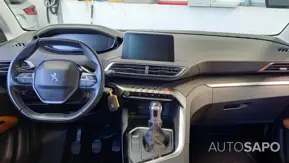 Peugeot 3008 1.6 BlueHDi Active de 2018