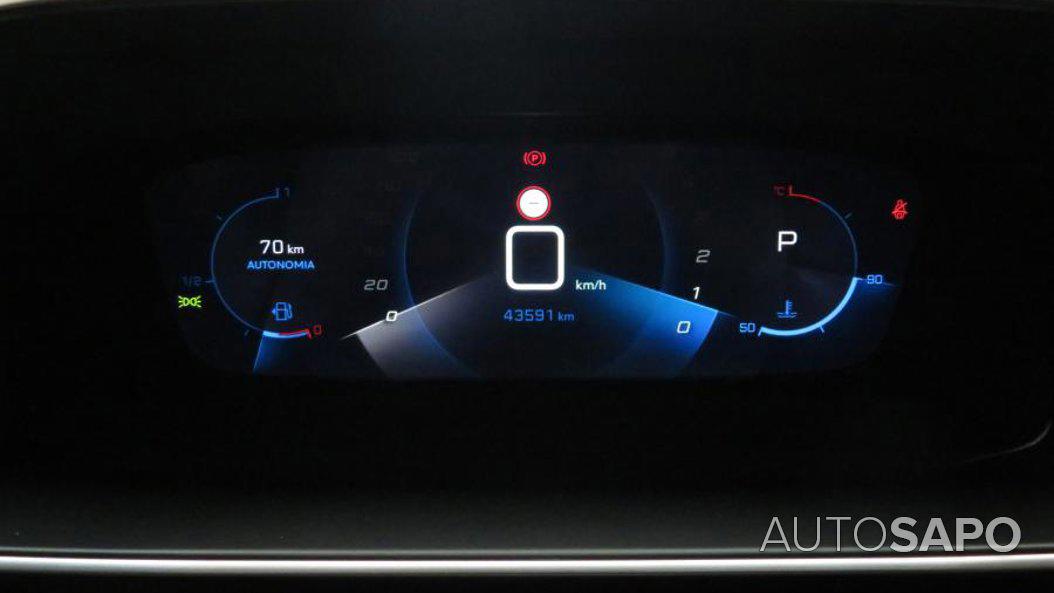 Peugeot 2008 1.2 PureTech Allure EAT8 de 2023