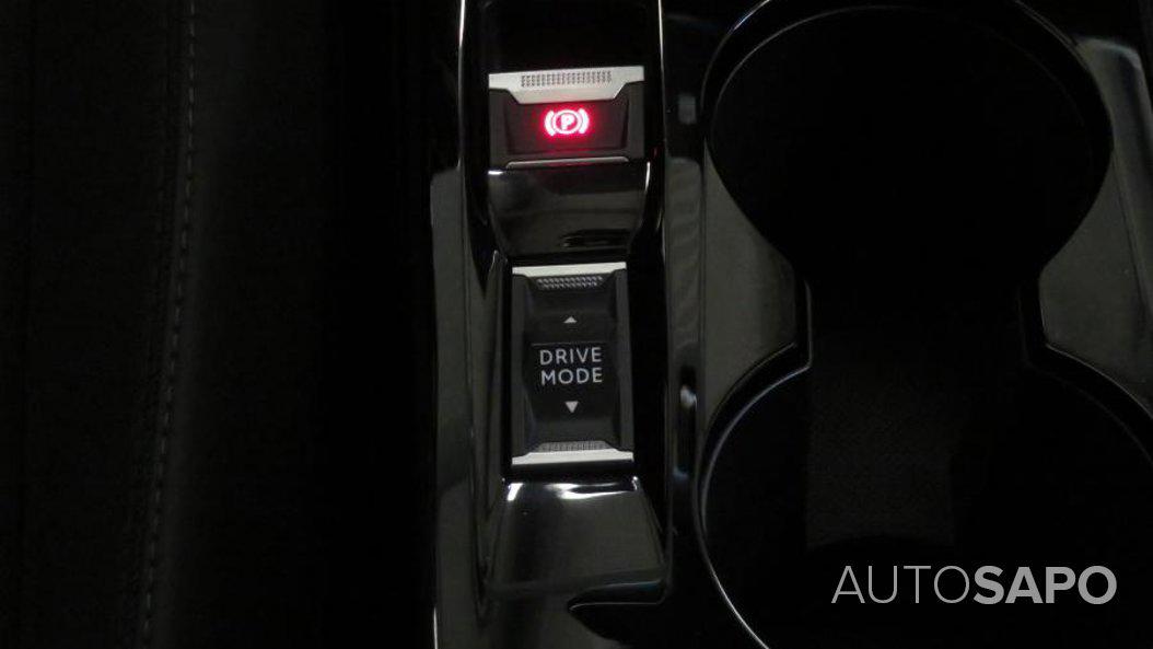 Peugeot 2008 1.2 PureTech Allure EAT8 de 2023