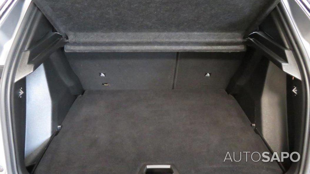 Peugeot 2008 1.2 PureTech Allure EAT8 de 2023