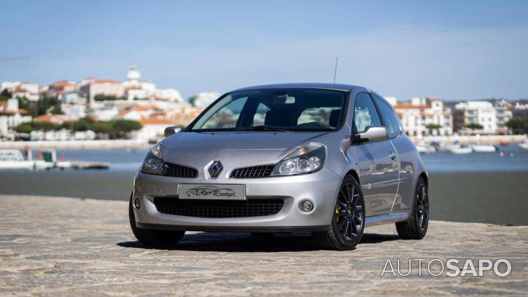Renault Clio 2.0 16V Sport de 2007