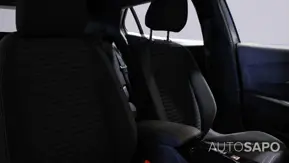 Peugeot e-2008 de 2024