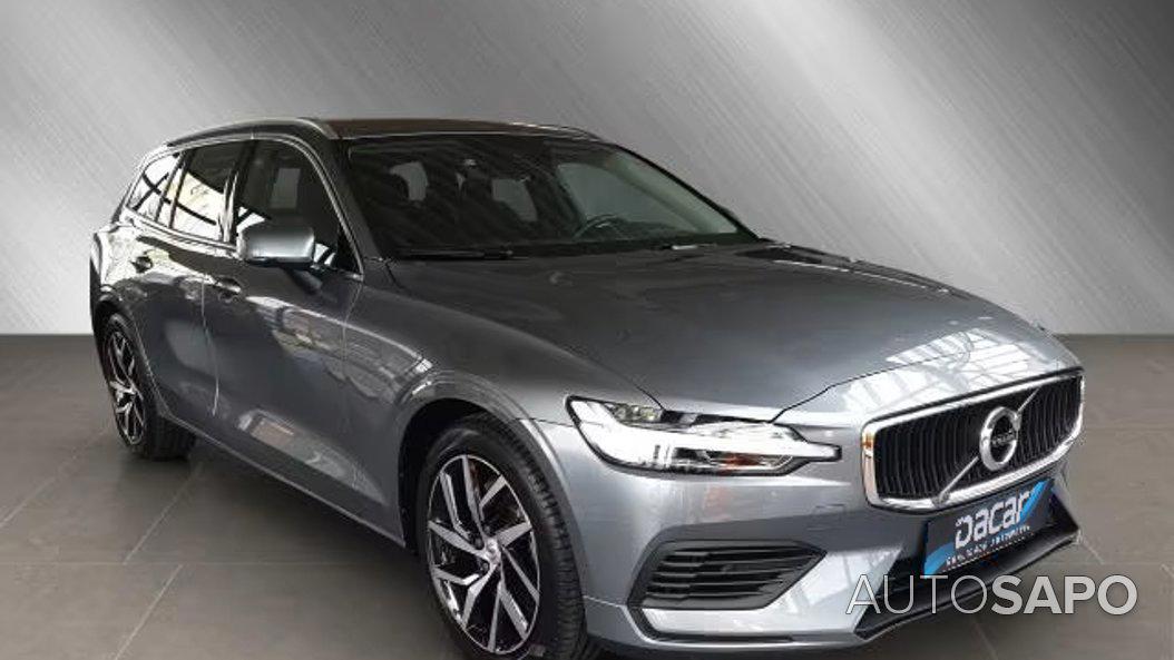 Volvo V60 2.0 T8 AWD TE Momentum Plus de 2020