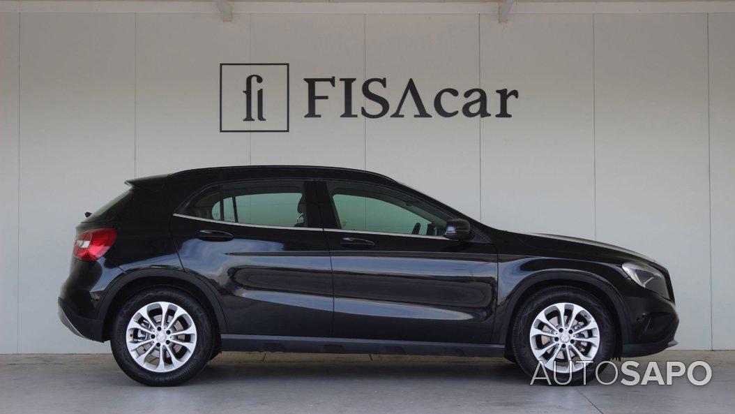 Mercedes-Benz Classe GLA de 2015