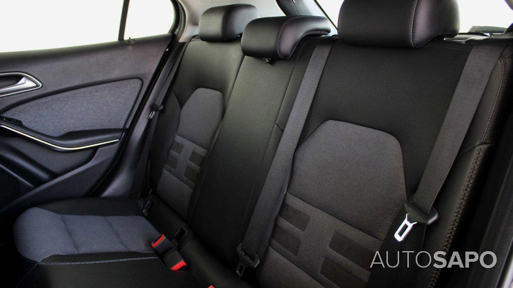 Mercedes-Benz Classe GLA de 2015