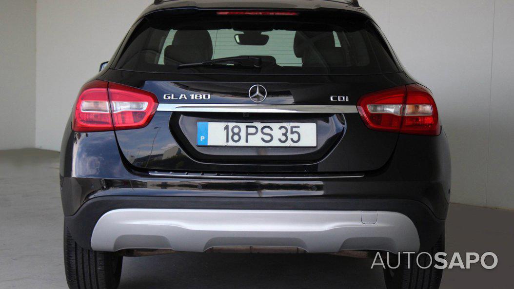 Mercedes-Benz Classe GLA de 2015