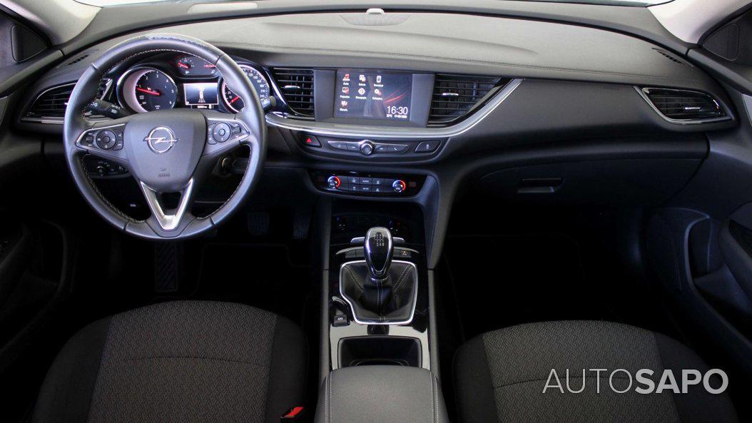 Opel Insignia de 2020