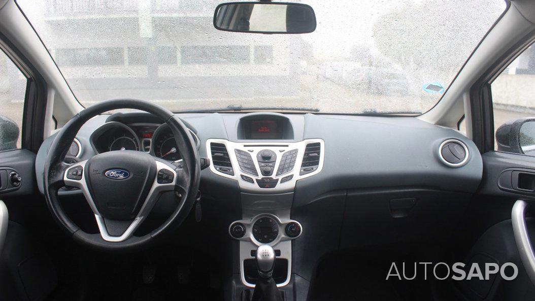 Ford Fiesta 1.6 TDCi Titanium de 2010