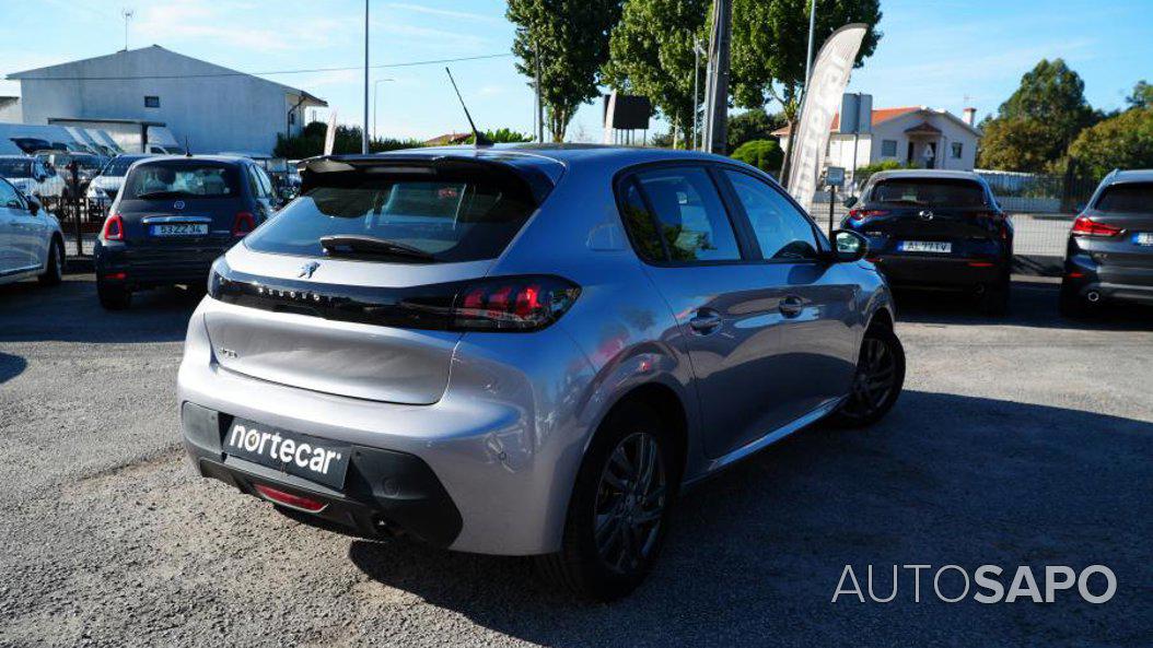 Peugeot 208 1.2 PureTech Active de 2021