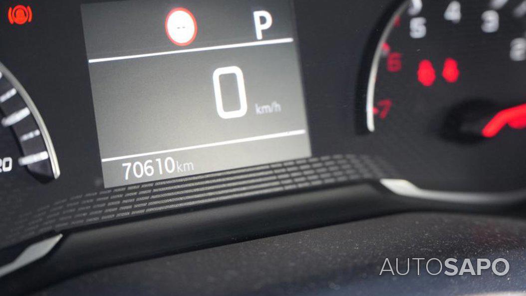 Peugeot 208 1.2 PureTech Active de 2021