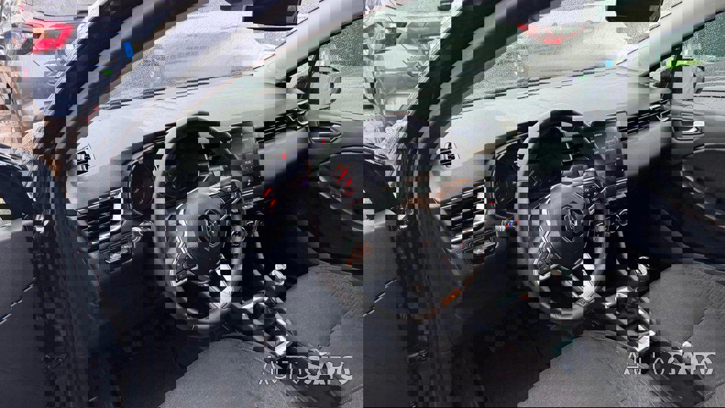 Renault Clio 1.0 TCe Intens de 2019