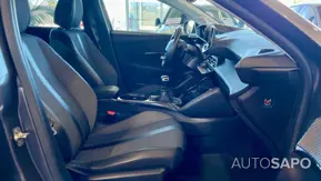 Peugeot 208 1.2 PureTech Allure de 2021