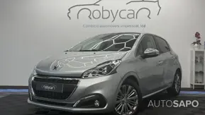 Peugeot 208 1.2 PureTech Allure de 2018