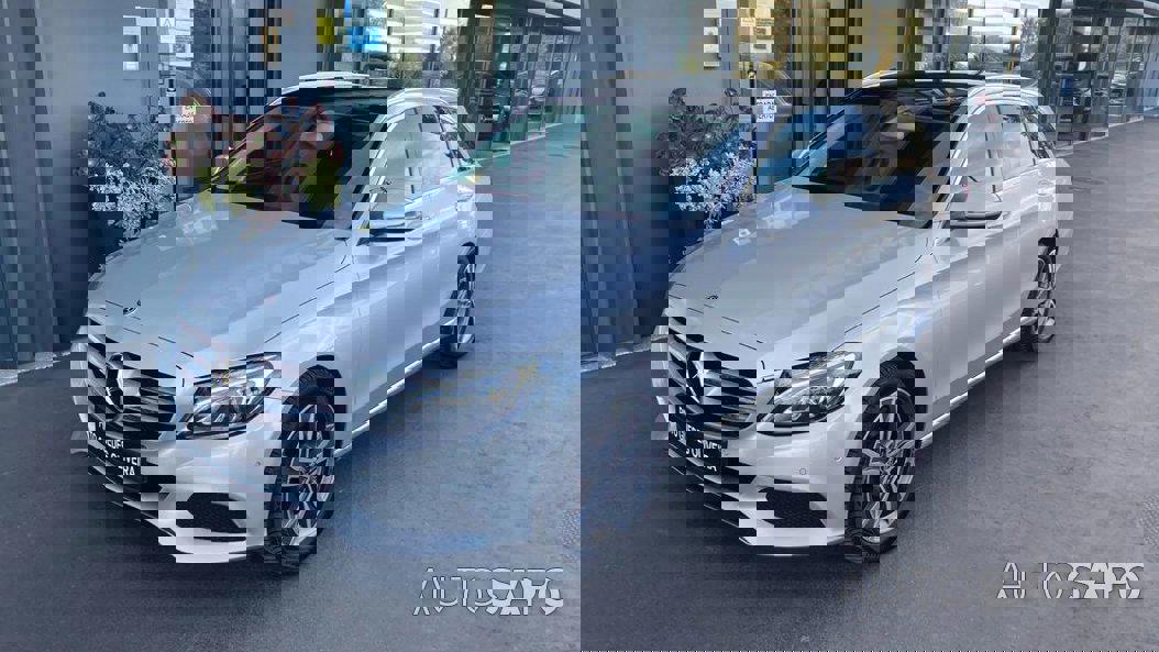 Mercedes-Benz Classe C 180 Avantgarde+ Aut. de 2018