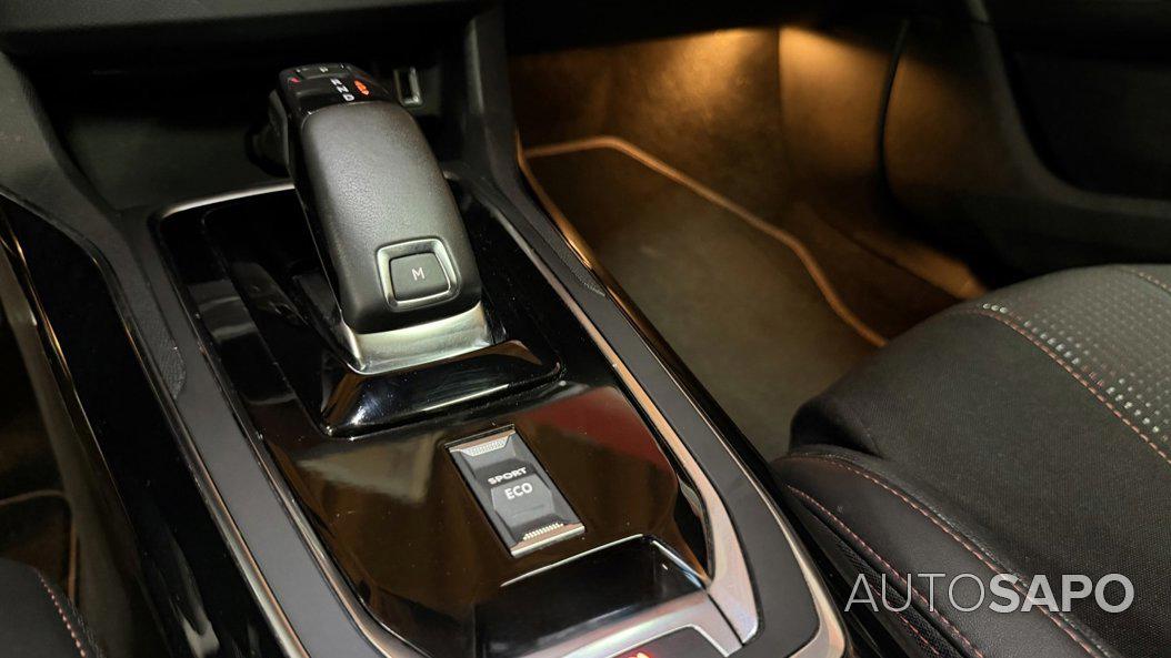 Peugeot 308 1.2 PureTech GT Line EAT8 de 2019