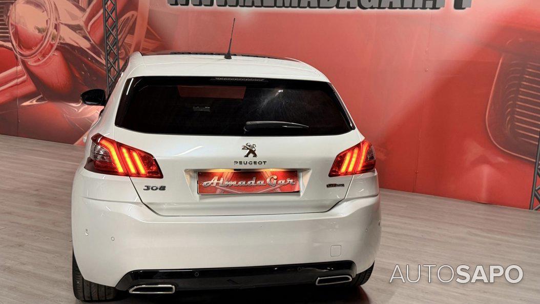 Peugeot 308 1.2 PureTech GT Line EAT8 de 2019