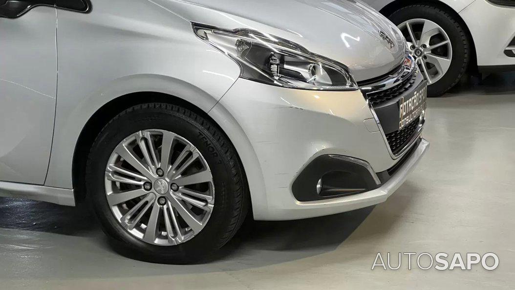 Peugeot 208 1.2 PureTech Allure de 2018