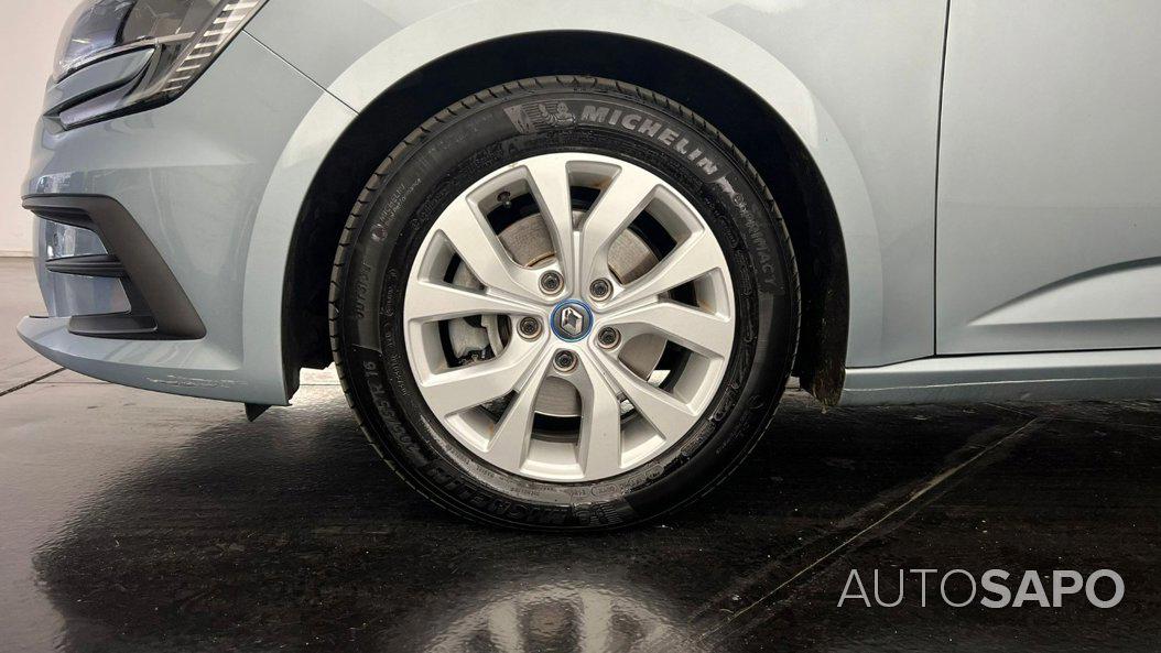 Renault Mégane 1.6 E-Tech Plug-In Zen de 2021