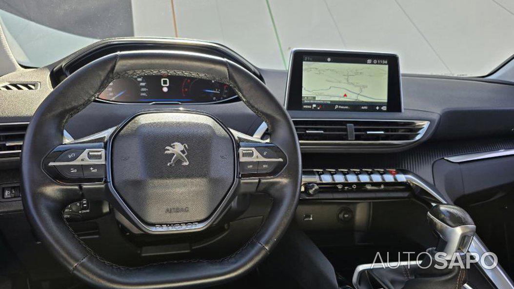 Peugeot 3008 1.5 BlueHDi Active de 2020