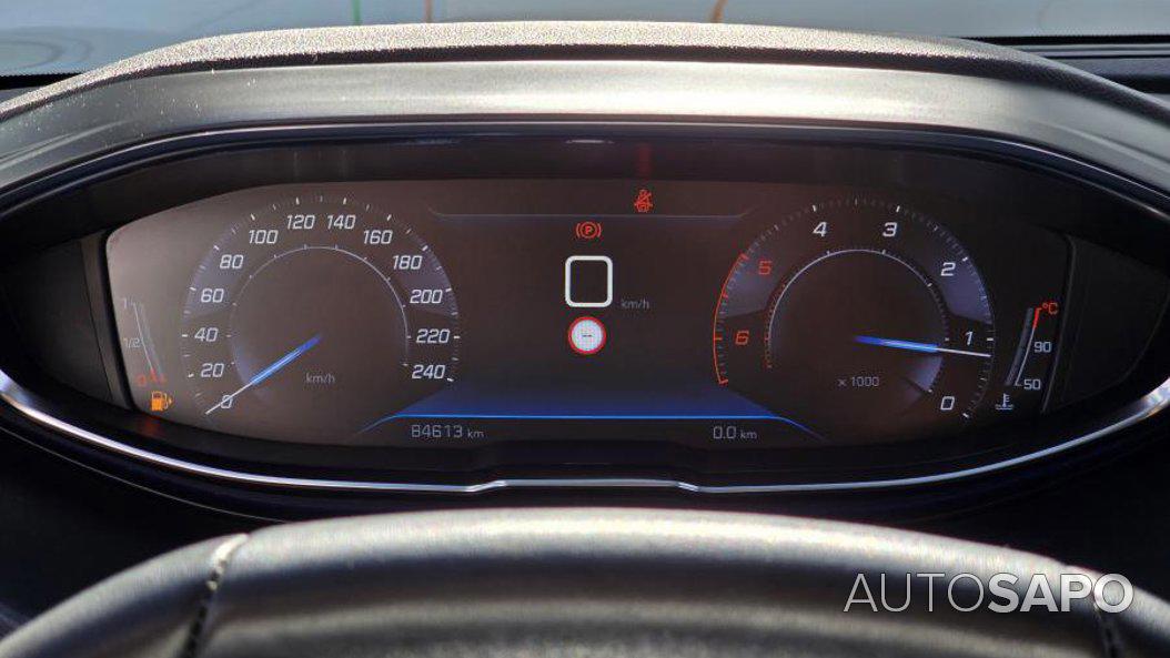Peugeot 3008 1.5 BlueHDi Active de 2020