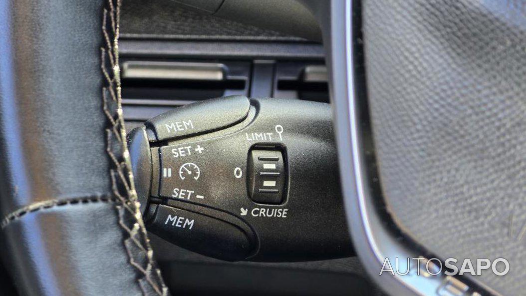 Peugeot 3008 1.5 BlueHDi Active de 2020