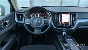 Volvo XC60 2.0 D4 Momentum Plus de 2020