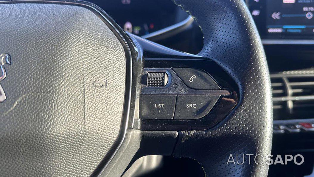 Peugeot E-208 de 2022