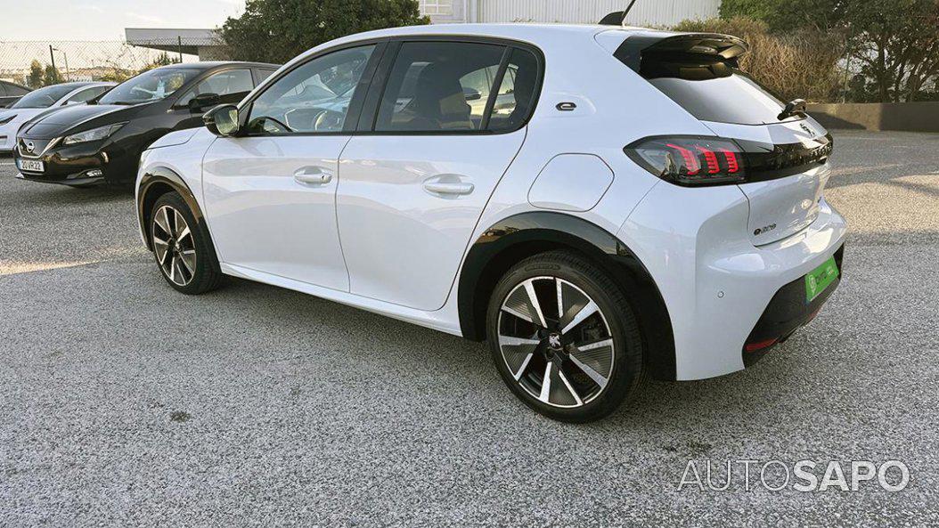 Peugeot E-208 de 2022