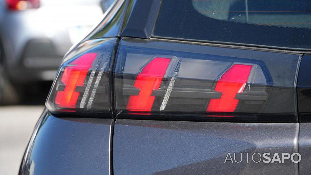 Peugeot 2008 1.2 PureTech Active Pack de 2021