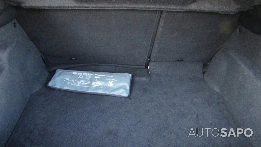 Peugeot 208 1.2 PureTech Allure Pack EAT8 de 2019