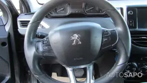 Peugeot 208 1.2 PureTech Allure Pack EAT8 de 2019