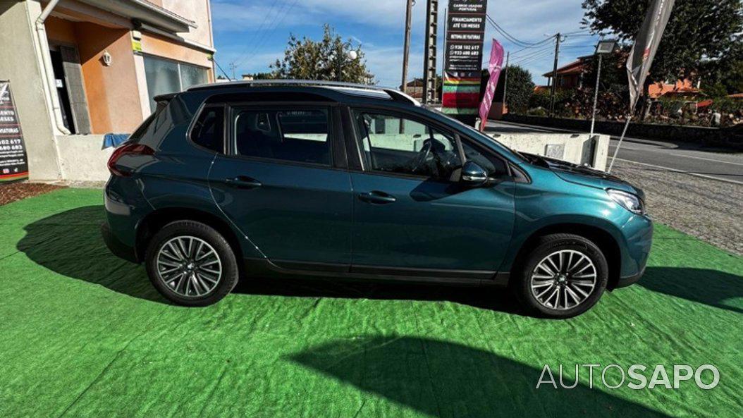 Peugeot 2008 1.2 PureTech Style de 2019