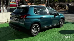 Peugeot 2008 1.2 PureTech Style de 2019