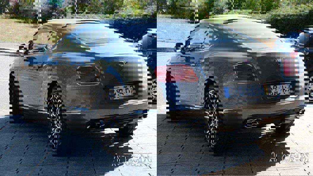 Bentley Continental GT V8 de 2014