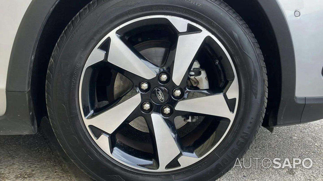 Ford Focus 1.0 EcoBoost Active X de 2022