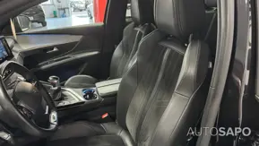 Peugeot 5008 de 2021