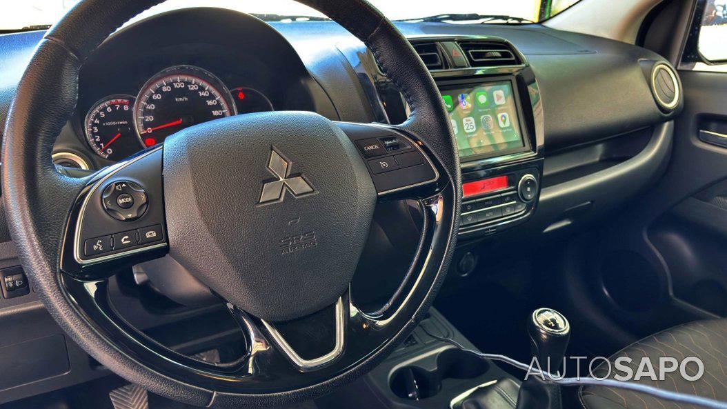 Mitsubishi Space Star 1.2 Intense Connect Edition de 2023