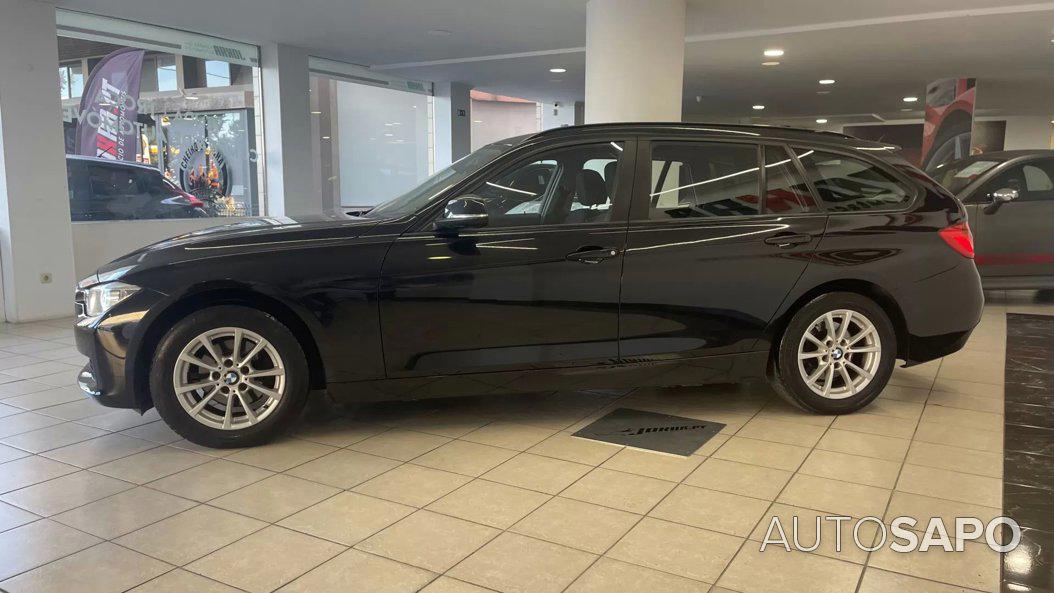 BMW Série 3 318 d Line Modern de 2013