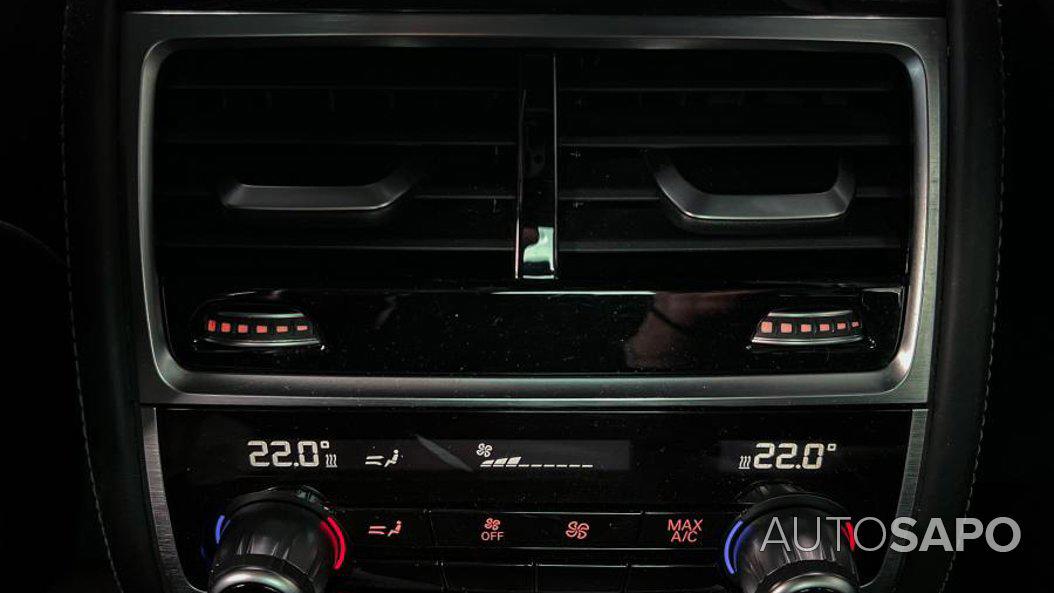 BMW Série 7 730 d Pack M de 2016