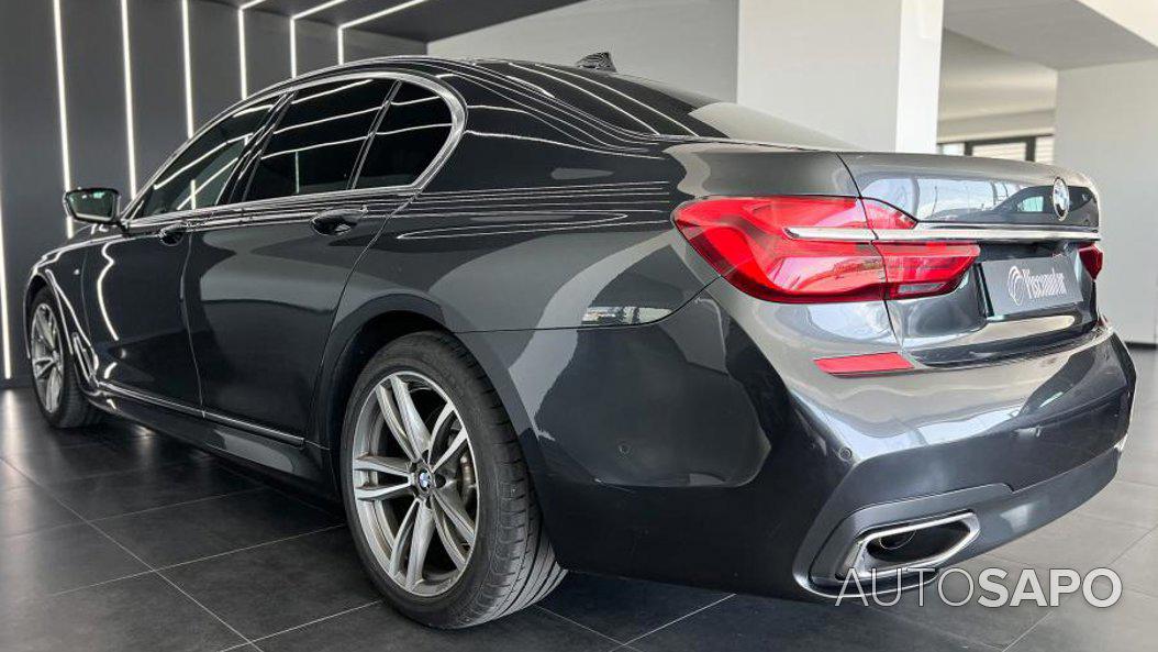 BMW Série 7 730 d Pack M de 2016