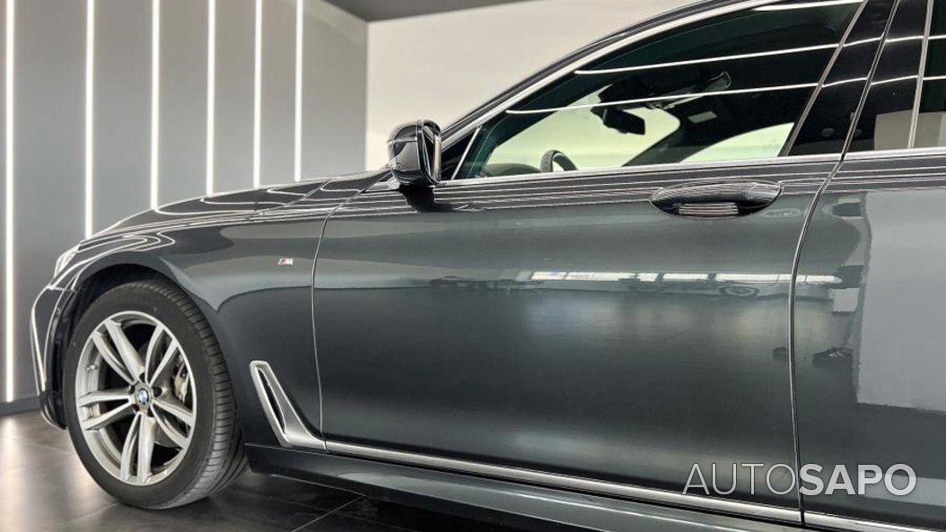 BMW Série 7 730 d Pack M de 2016