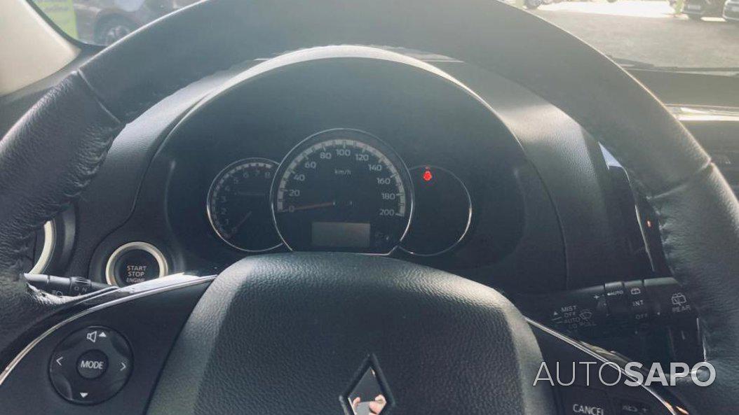 Mitsubishi Space Star 1.2 Intense Connect Edition de 2024