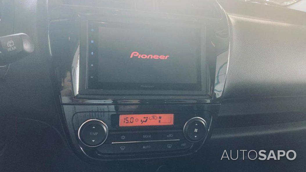 Mitsubishi Space Star 1.2 Intense Connect Edition de 2024
