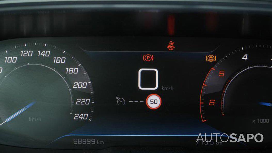 Peugeot 3008 1.5 BlueHDi Style de 2021