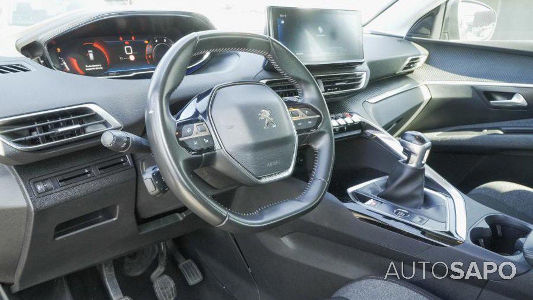 Peugeot 3008 1.5 BlueHDi Style de 2021