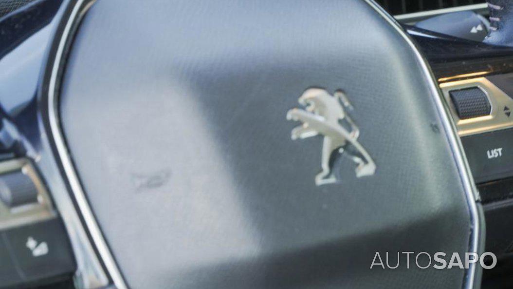 Peugeot 3008 1.5 BlueHDi Style de 2021