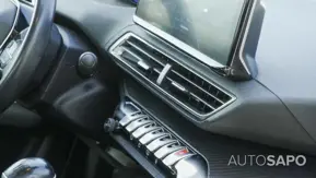 Peugeot 3008 1.5 BlueHDi Style de 2021